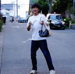 プロフィール