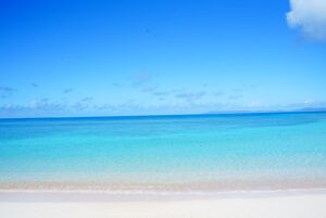 日本最南端の有人島・波照間島の美しい海と空