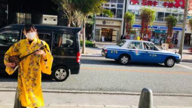 レンタカーはゆいレール沿い「赤嶺 小禄」で借りよう 那覇空港送迎に注意