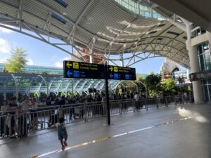 【バリ島】デンパサール空港からタクシーを最安で乗る裏技公開！