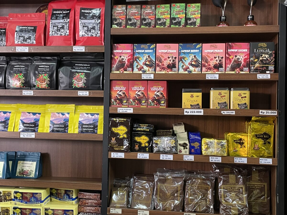 Bhineka Djajaで販売されている卸値のジャコウネココーヒー(コピルアック)
